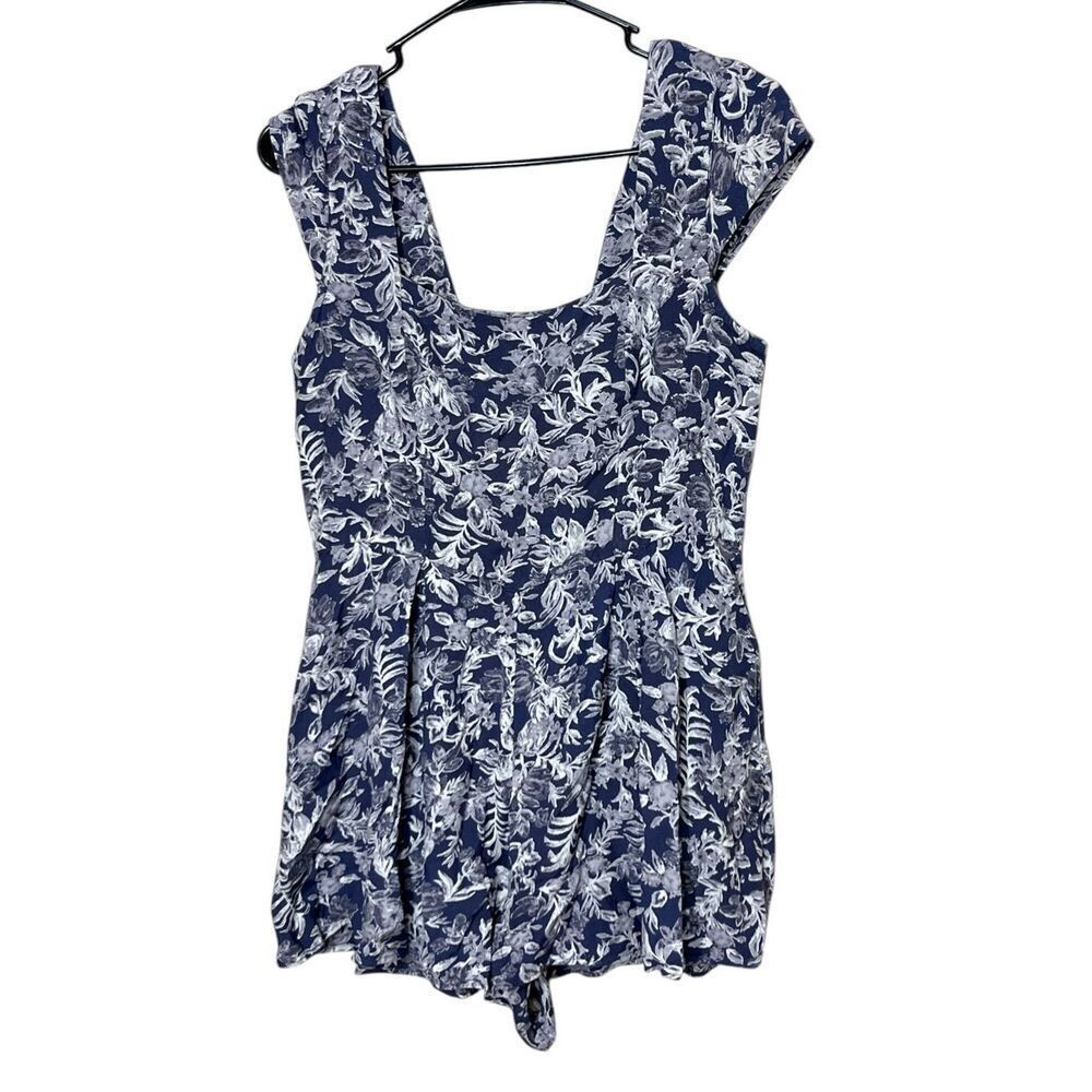 Kimchi Blue Romper Womens Blue Floral Urban Outfitters Size 8‎